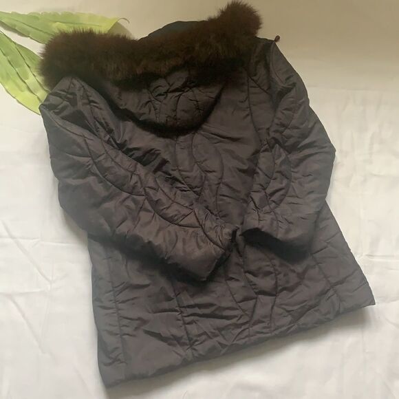 🌟nuage Coat w/ Faux Fur🌟 - Picture 9 of 12